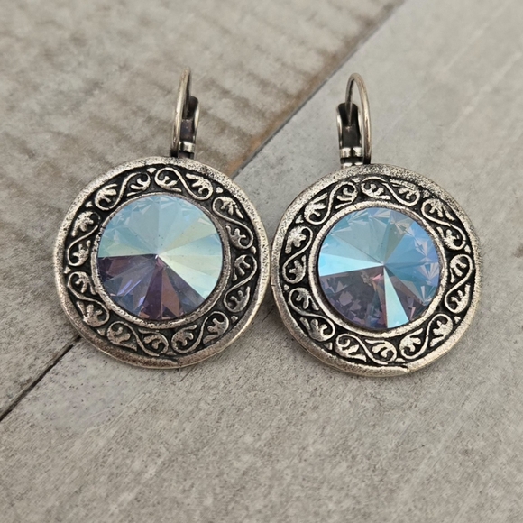 Austrian Crystal Earrings in Antique Silver - Picture 5 of 11